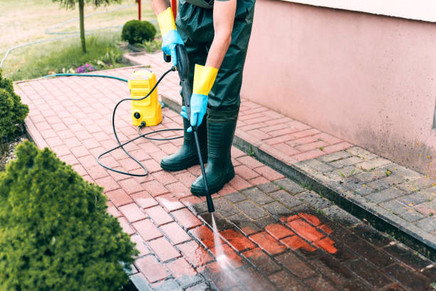 Best Pool Deck Cleaning  in Rolesville, NC